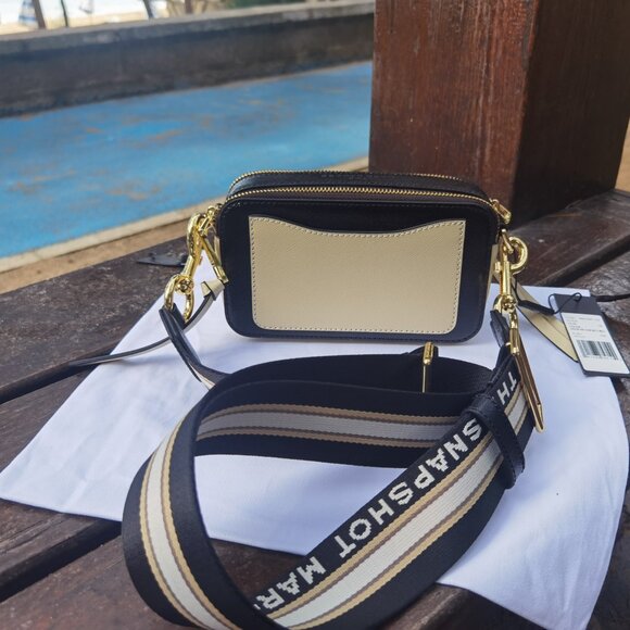 🆕👜 Snapshot Crossbody Bag🖤 - Picture 2 of 6